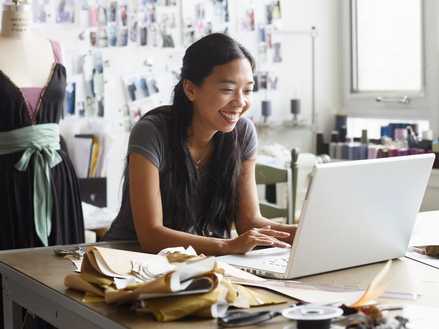 <p>Discover our new expert-led Small Business webinars designed to help you grow on Walmart.</p>
